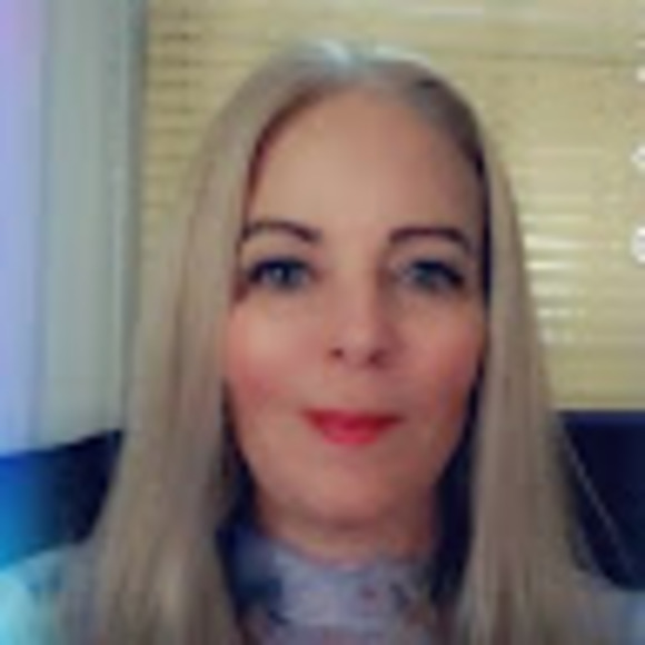 Meet your Posher, Tina - Picture 1 of 1